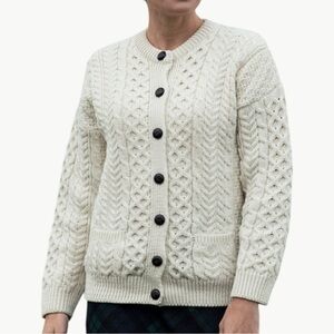 NWT Aran Sweater Market Merino Wool Aran Lumber Cardigan | Sz Small | Mer White